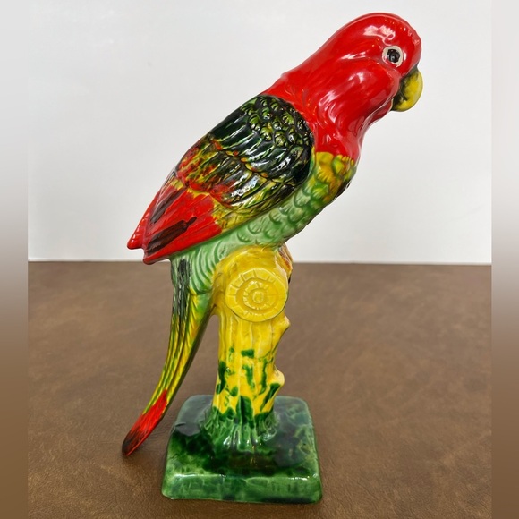 Vintage Retro Rainforest Ceramic Parrot Planter - Picture 4 of 11